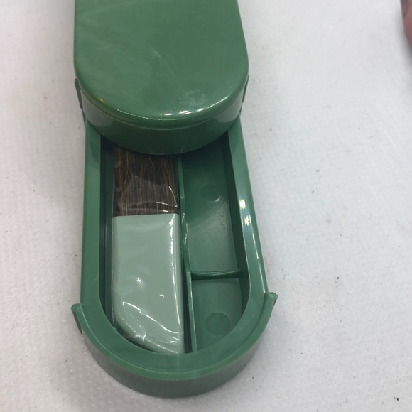 Clinique Mascara, Eye Shadow & Blush - Picture 6 of 7